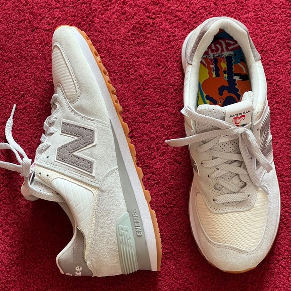 New Balance 574 MADE IN USA 'PRIDE'- Men Size 10.5 - Picture 4 of 5